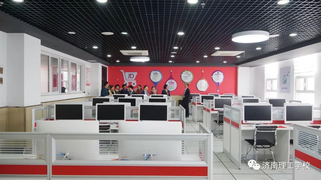 1557819000540541.jpg 23.webp.jpg