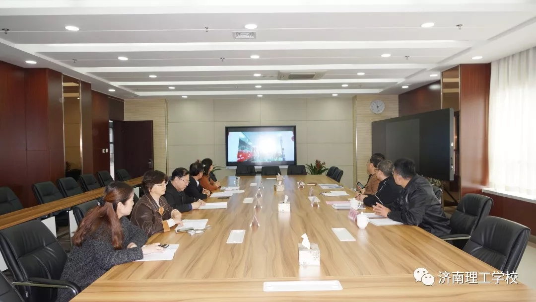 1557819842852707.jpg 2.webp.jpg