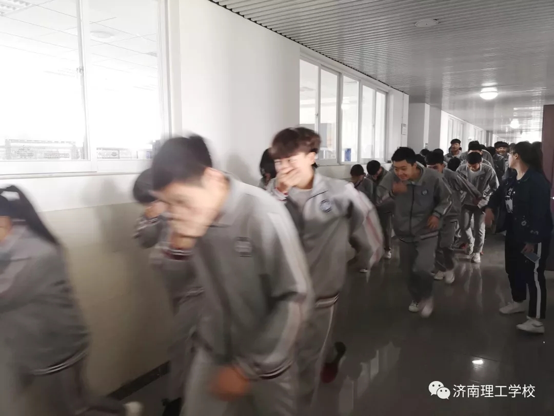 1557821030266324.jpg 41.webp.jpg