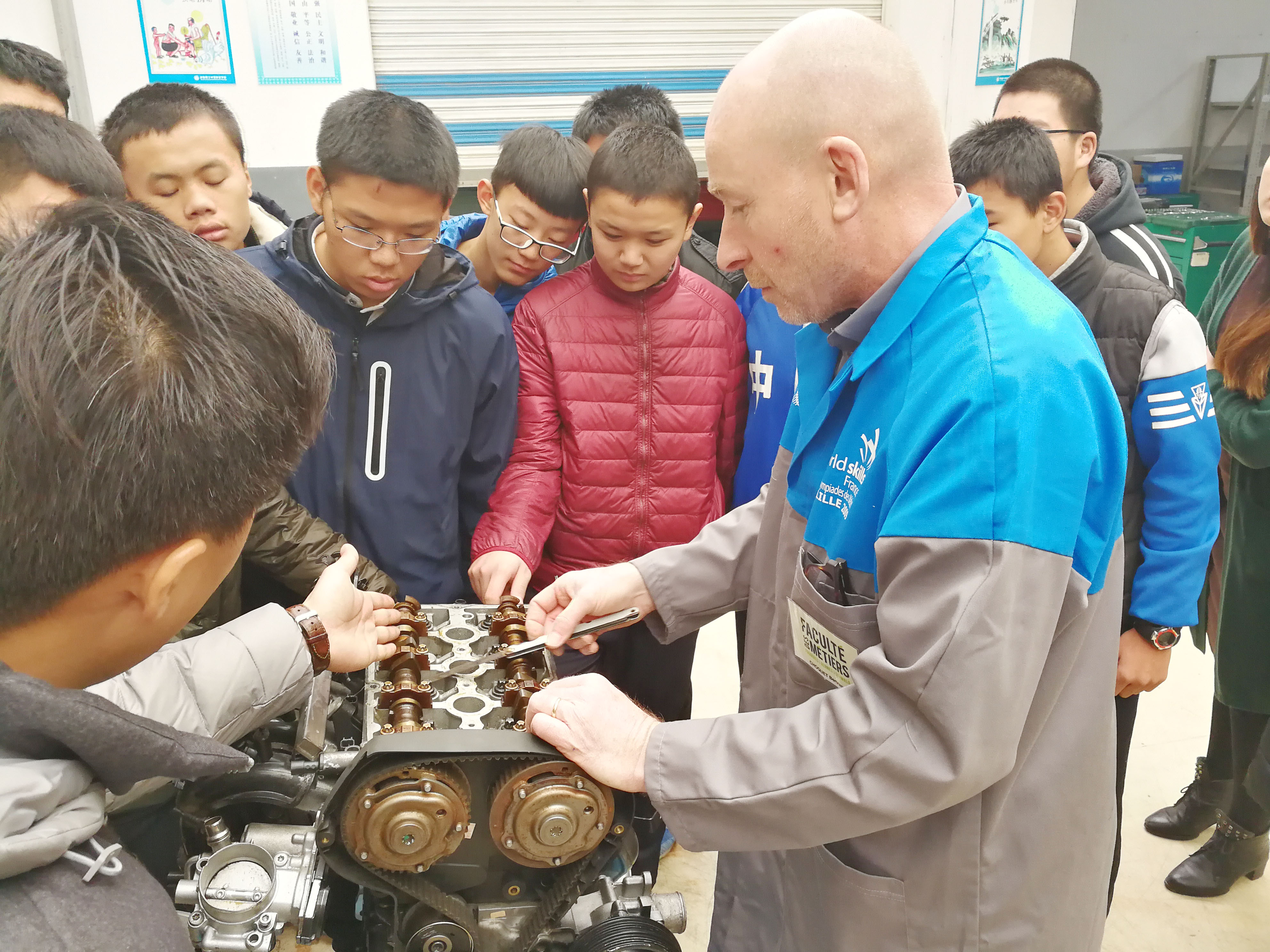 1561683399684452.jpg 法国雷恩职业学院教师交流授课.jpg