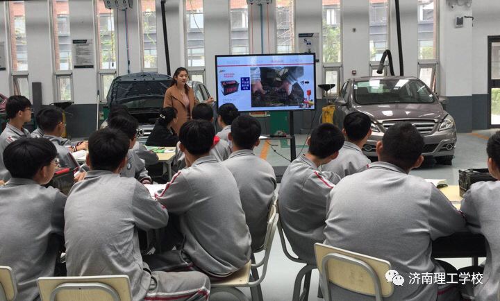 1561683453455366.jpg IMG_1358.JPG