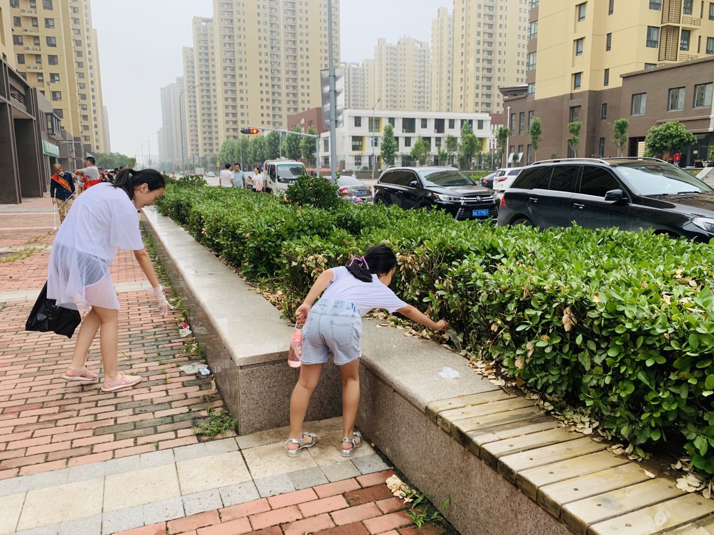 1597041913295923.jpg 小志愿者.jpg