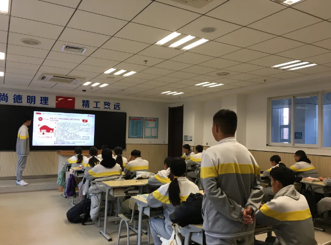 1610078402158270.png image.png