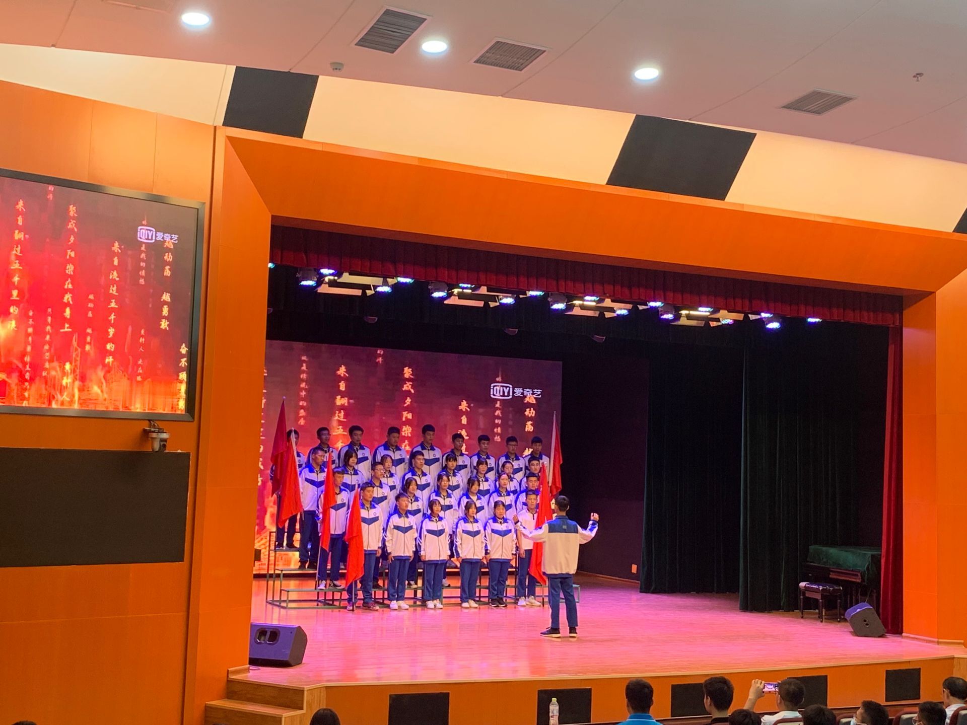 1621910389850470.jpg 合唱.jpg