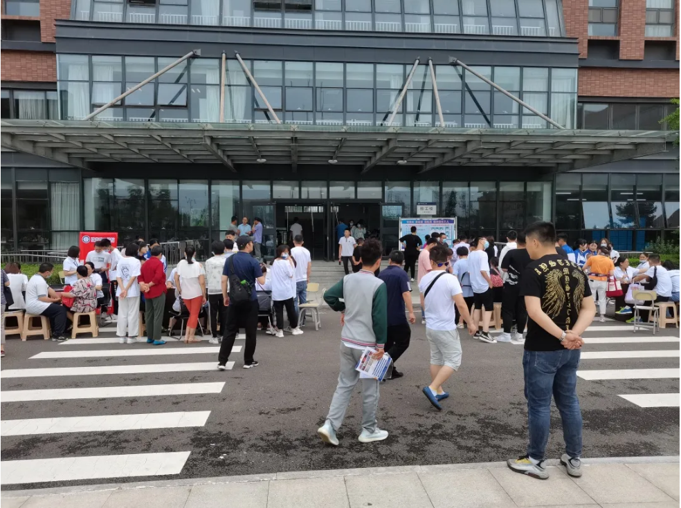 1625446596106407.png image.png