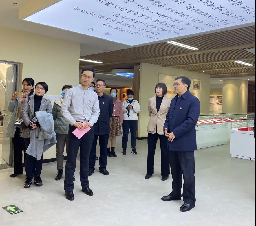 1639960604428024.jpg 05.jpg